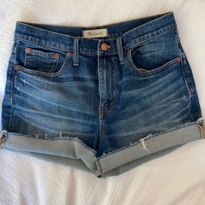 Madewell size 28 shorts